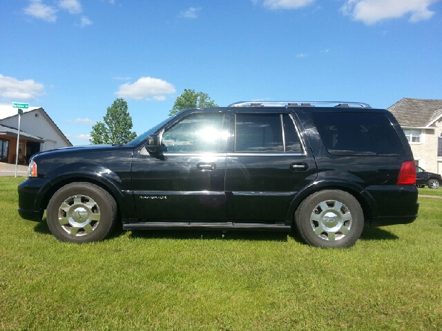 Lincoln Navigator 2006 photo 2