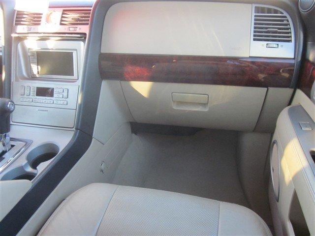 Lincoln Navigator 2006 photo 5