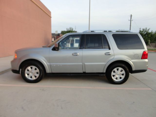 Lincoln Navigator 2006 photo 1