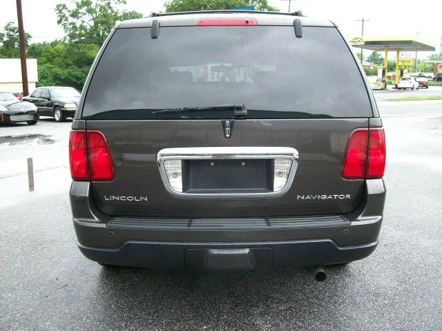 Lincoln Navigator 2006 photo 19