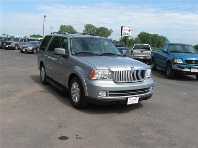 Lincoln Navigator 2006 photo 2