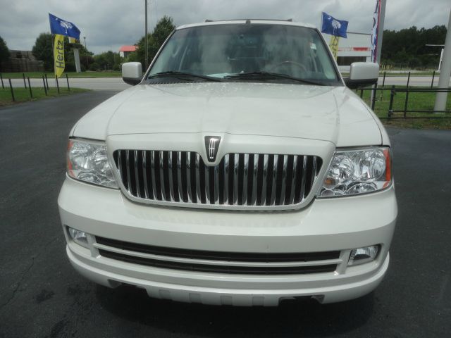 Lincoln Navigator 2006 photo 1