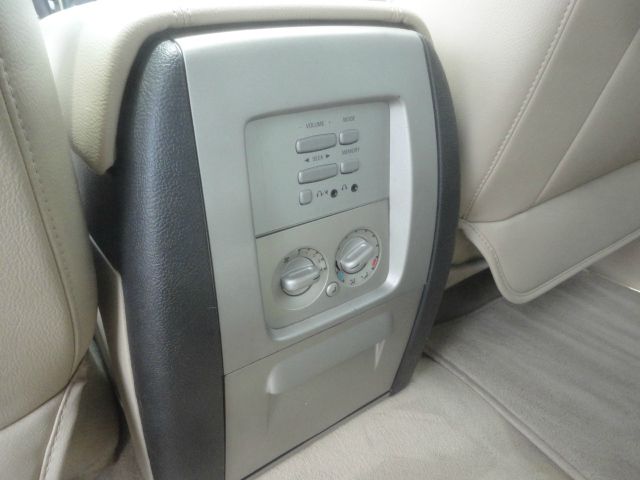 Lincoln Navigator 2006 photo 12