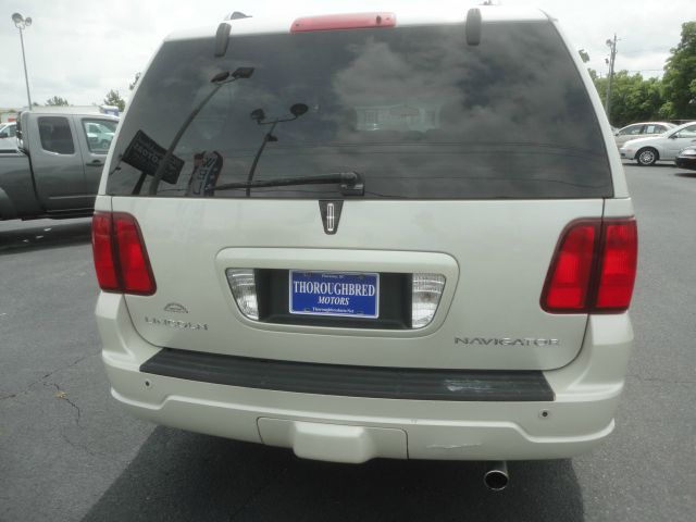 Lincoln Navigator 2006 photo 23