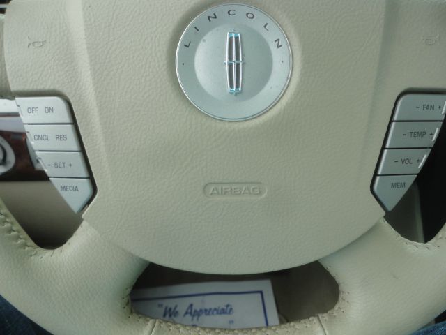 Lincoln Navigator 2006 photo 8