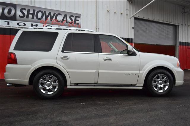 Lincoln Navigator 2006 photo 1