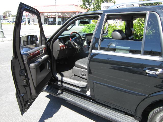 Lincoln Navigator 2006 photo 1