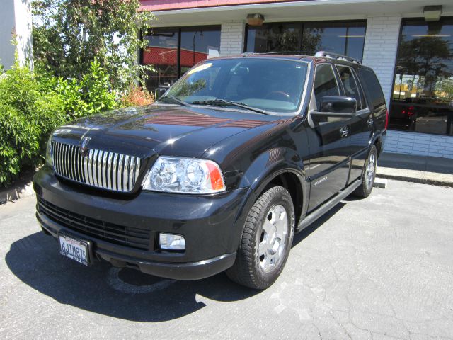 Lincoln Navigator 2006 photo 2