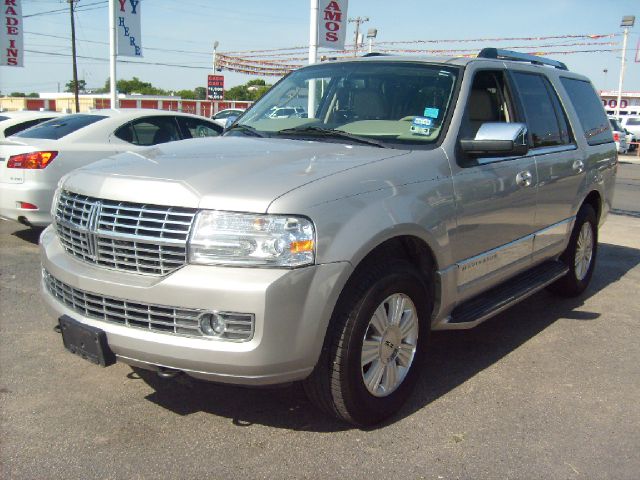 Lincoln Navigator 2007 photo 2