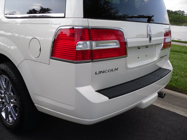 Lincoln Navigator 2007 photo 47