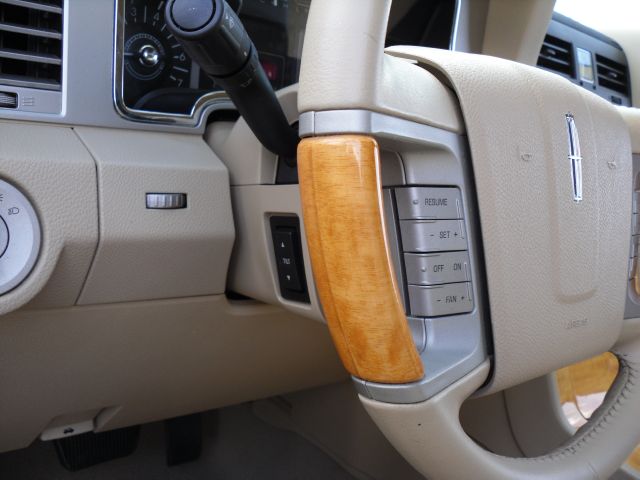 Lincoln Navigator 2007 photo 8