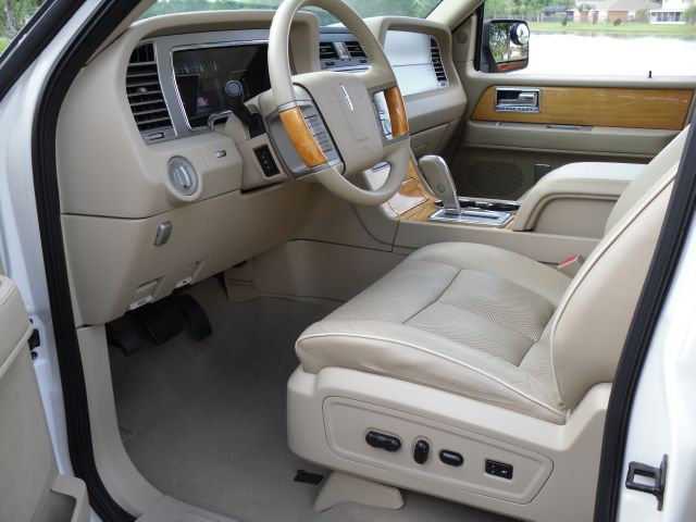 Lincoln Navigator 2007 photo 9