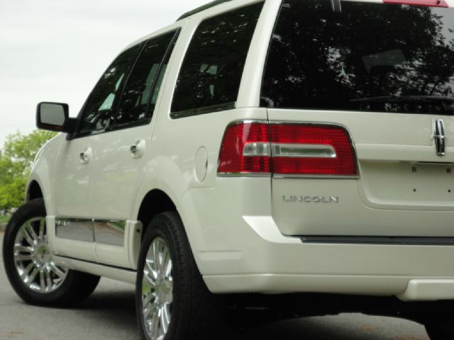 Lincoln Navigator 2007 photo 12