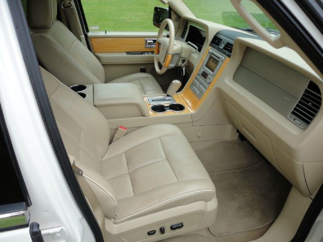 Lincoln Navigator 2007 photo 18