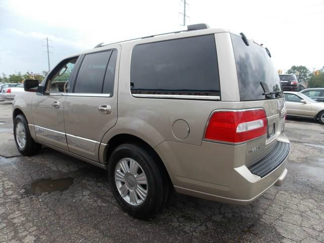 Lincoln Navigator 2007 photo 2