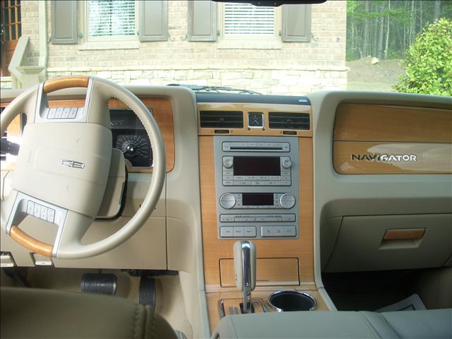 Lincoln Navigator 2008 photo 3