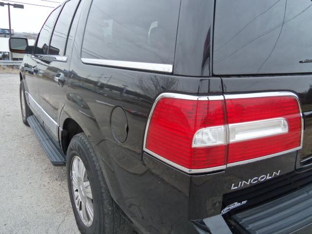 Lincoln Navigator 2008 photo 3