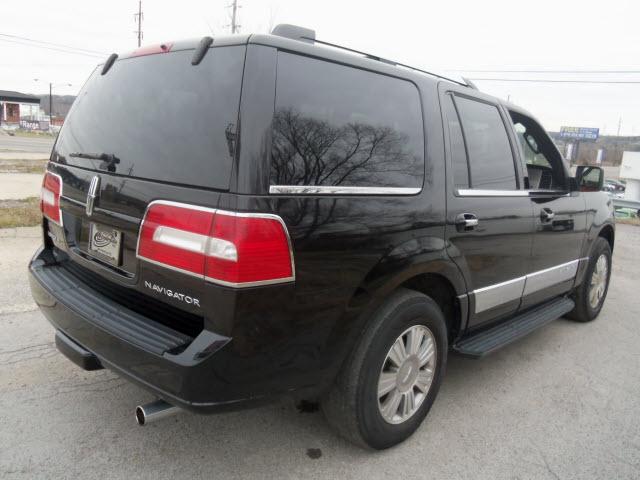 Lincoln Navigator 2008 photo 4