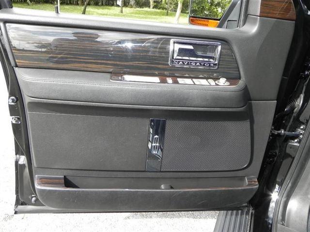 Lincoln Navigator 2008 photo 4