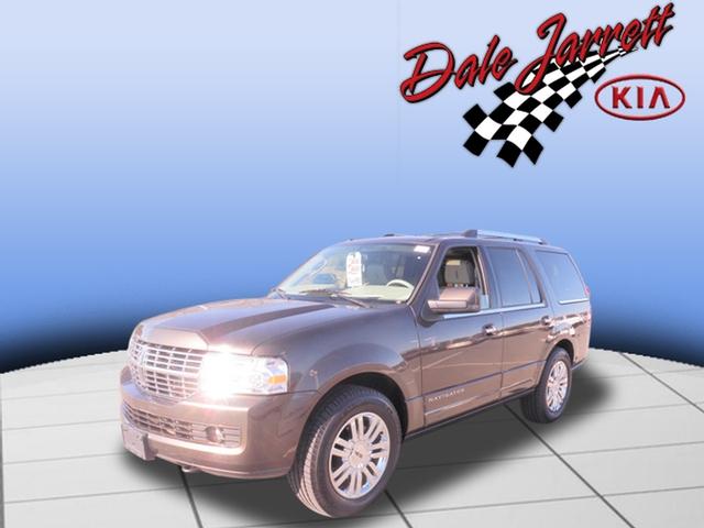 Lincoln Navigator SLT 25 Sport Utility