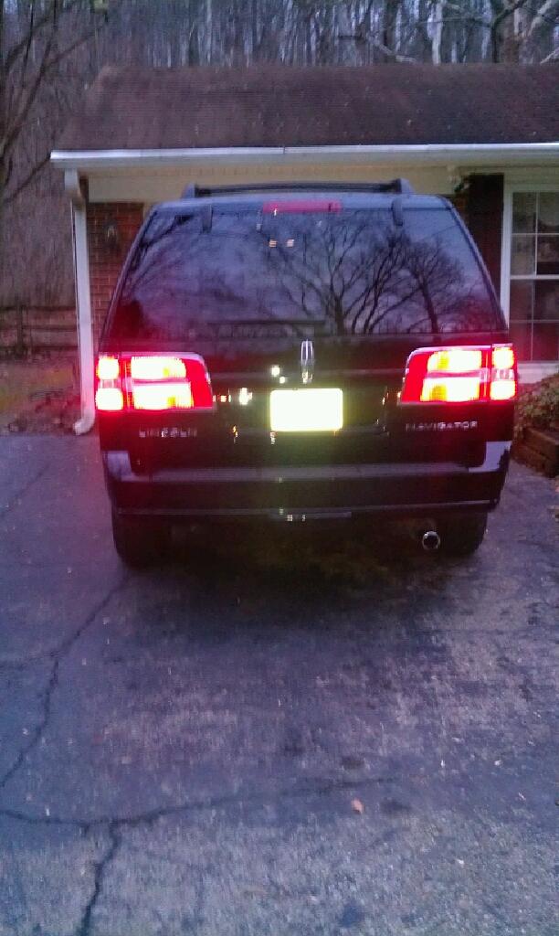 Lincoln Navigator 2009 photo 2