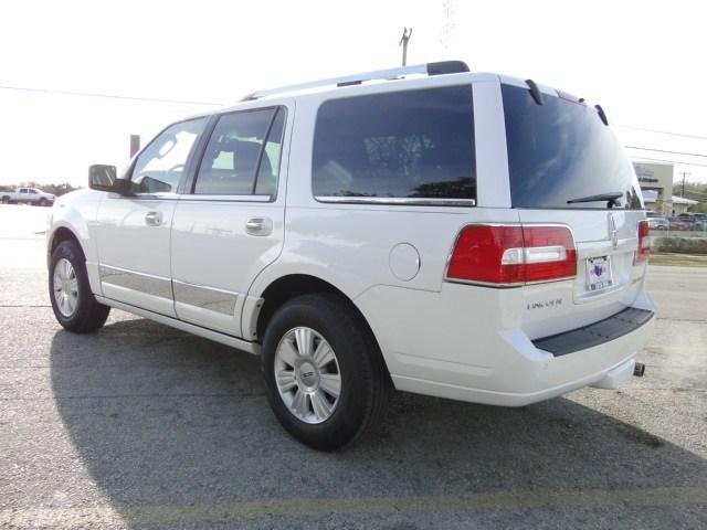 Lincoln Navigator 2010 photo 5