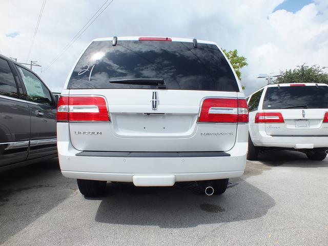 Lincoln Navigator 2013 photo 1