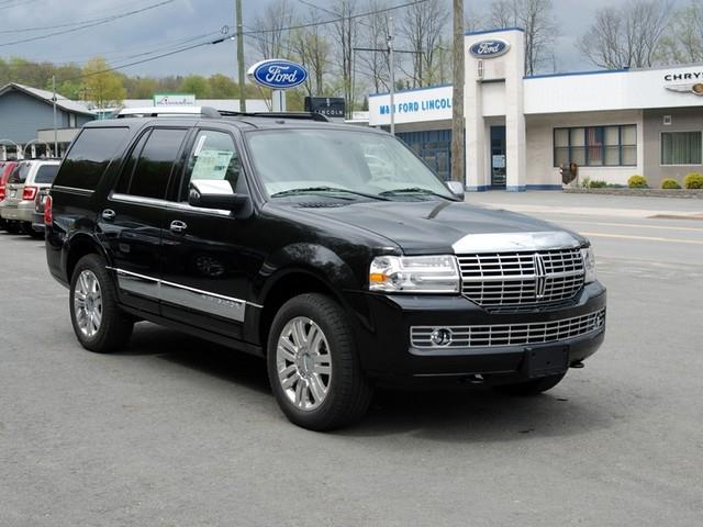 Lincoln Navigator 2013 photo 3