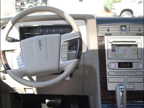 Lincoln Navigator L 2008 photo 4