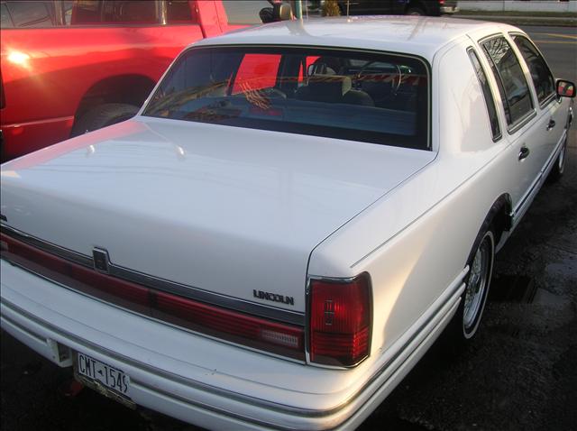 Lincoln Town Car 1991 photo 5