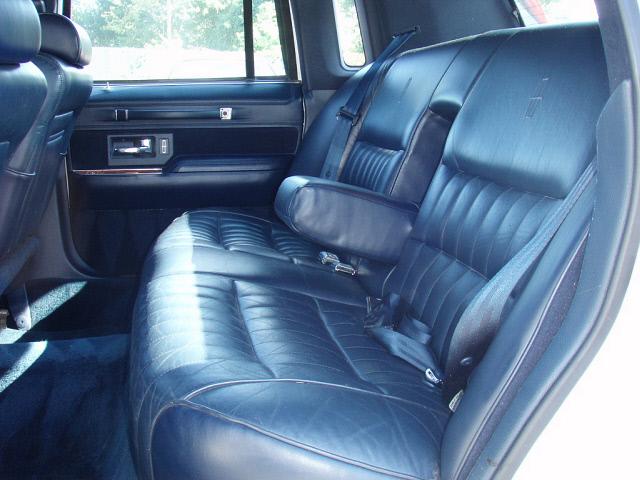 Lincoln Town Car 1993 photo 5