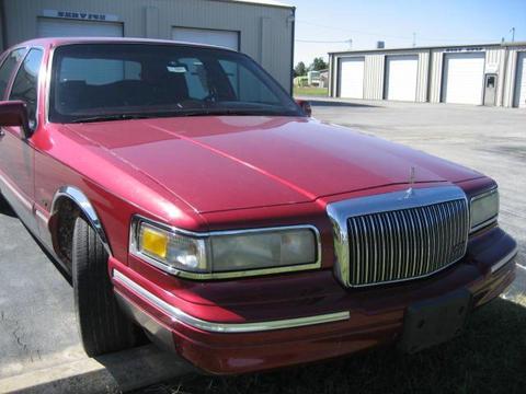 Lincoln Town Car 1995 photo 2