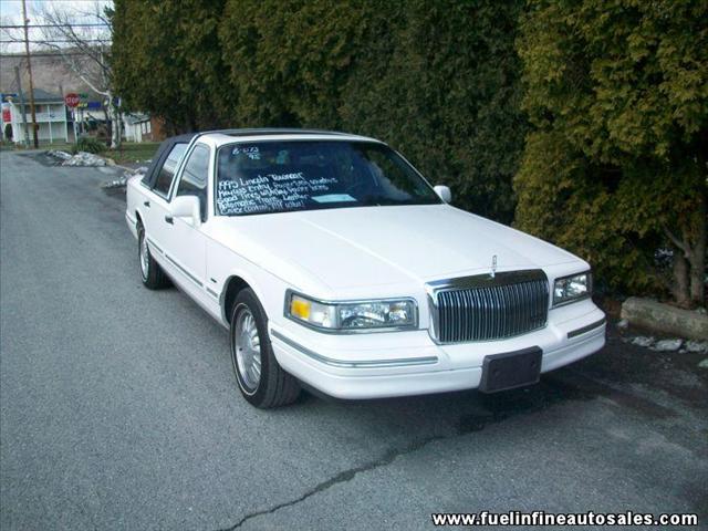 Lincoln Town Car 1995 photo 3