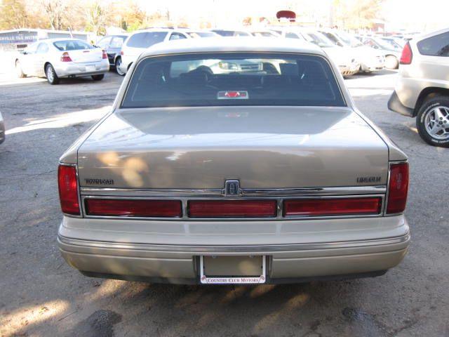 Lincoln Town Car 1996 photo 5