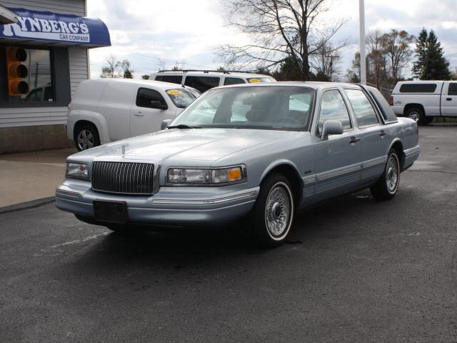 Lincoln Town Car 4dr Sdn Auto Sh-awd Tech Sedan Sedan