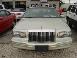 Lincoln Town Car 1997 photo 1