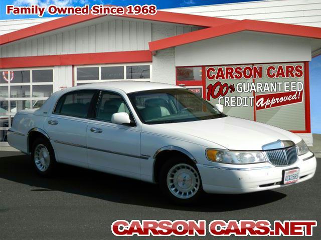 Lincoln Town Car 1998 photo 4