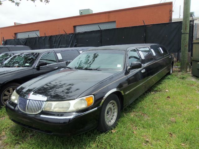 Lincoln Town Car 1998 photo 7