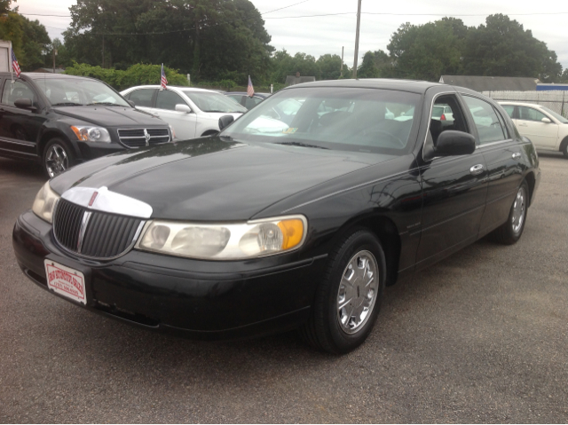 Lincoln Town Car 1998 photo 4