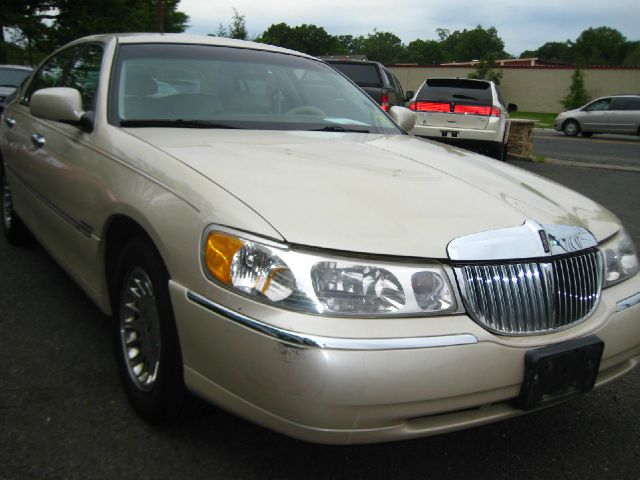 Lincoln Town Car 1999 photo 8