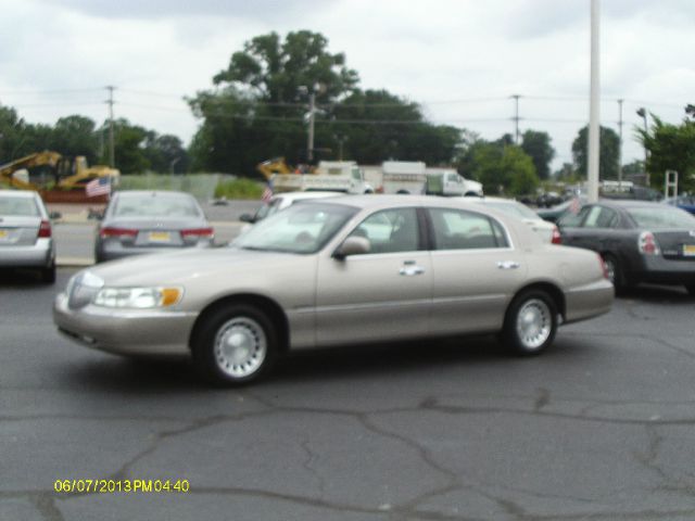 Lincoln Town Car 2001 photo 7