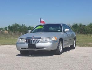 Lincoln Town Car 2001 photo 3