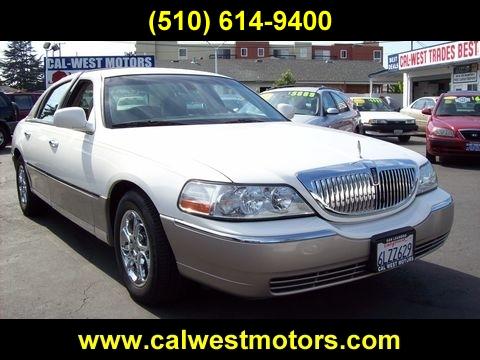 Lincoln Town Car 4dr Sdn SL Auto Sedan