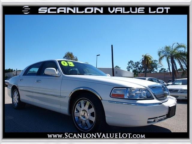 Lincoln Town Car ZR-2 Extended Cab Sedan