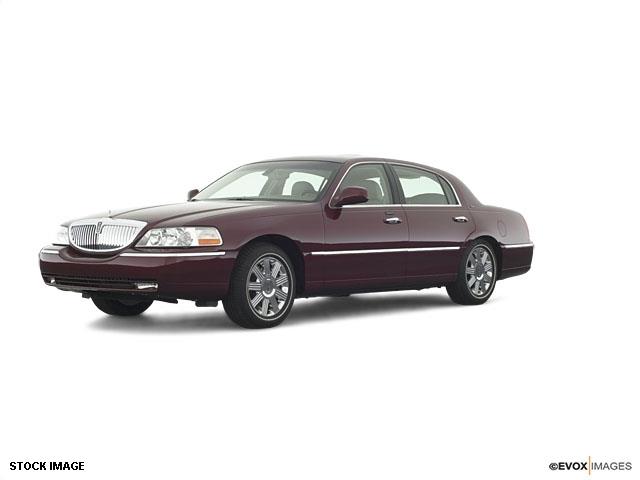 Lincoln Town Car 2003 photo 4