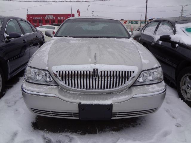 Lincoln Town Car 2005 photo 1