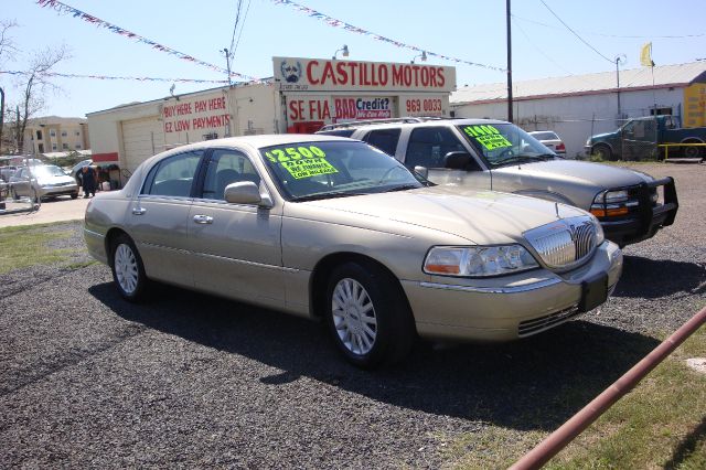 Lincoln Town Car 2005 photo 1