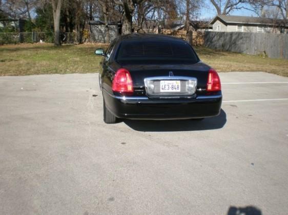 Lincoln Town Car 2006 photo 4