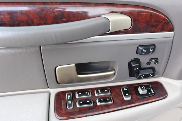 Lincoln Town Car 2006 photo 27