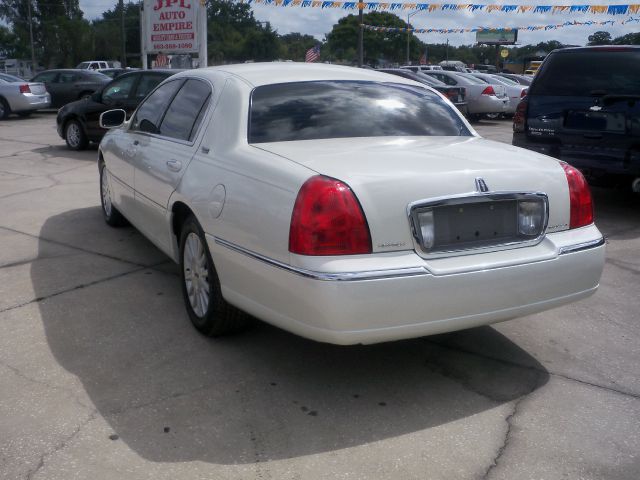 Lincoln Town Car 2006 photo 5